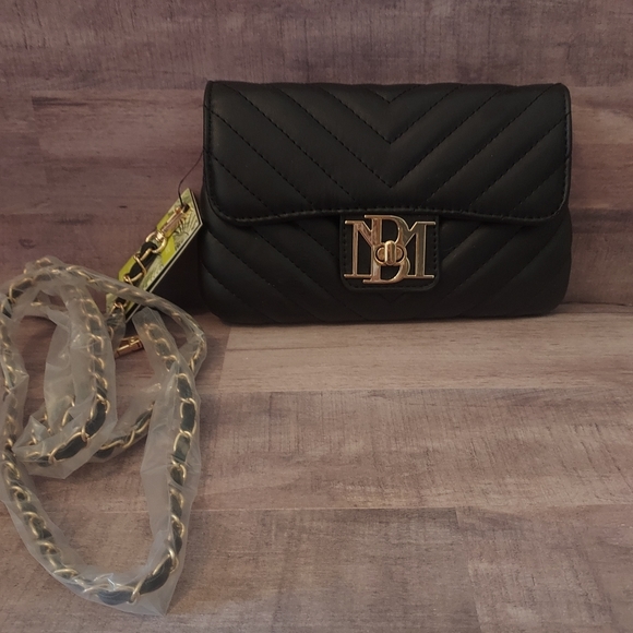 1 DAY SALE! NWT Badgley Mischka Small Black Quilted Vegan Crossbody Bag/Clutch - Picture 5 of 16